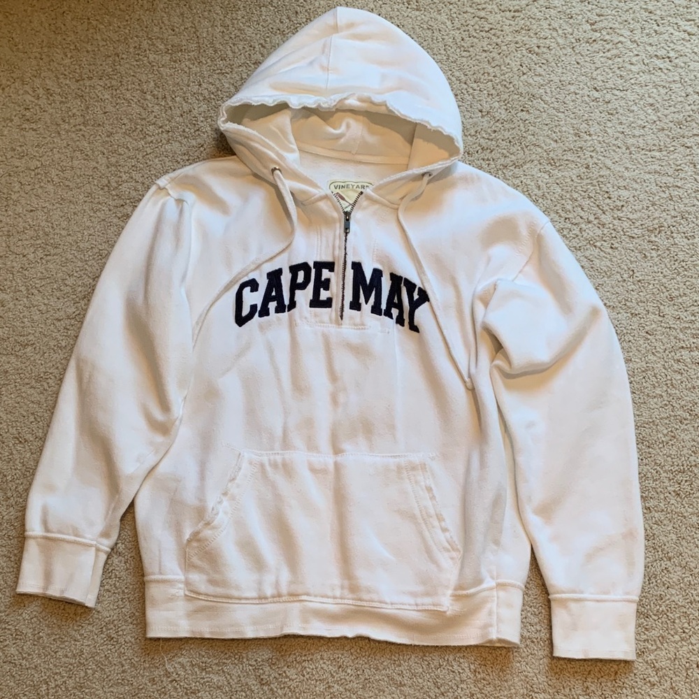 Women’s Large Vineyard White quarter zip Cape May NJ hoodie.